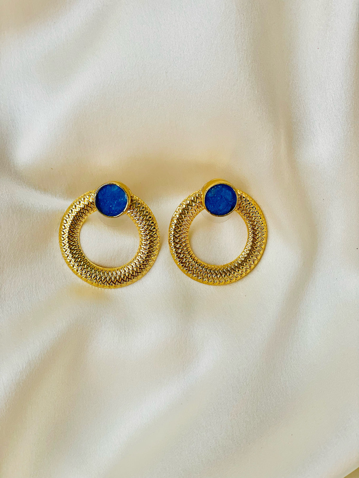 GOLD ROYAL STONE EARING